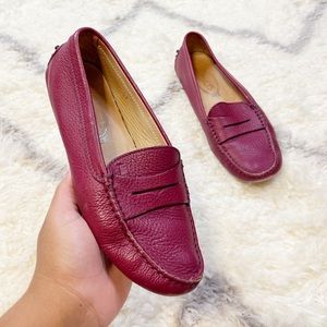 Tods Loafers Purple Magenta Flats Shoes size 37 or 7